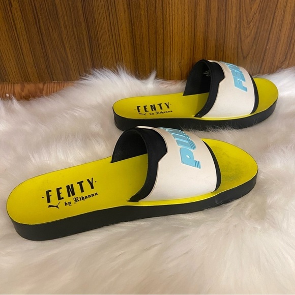 Puma‎ x Fenty Rhianna surf slides -men’s 5.5, women’s size  6.5 - Picture 3 of 9